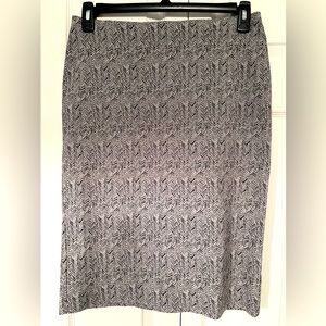 Cute black and gray skirt